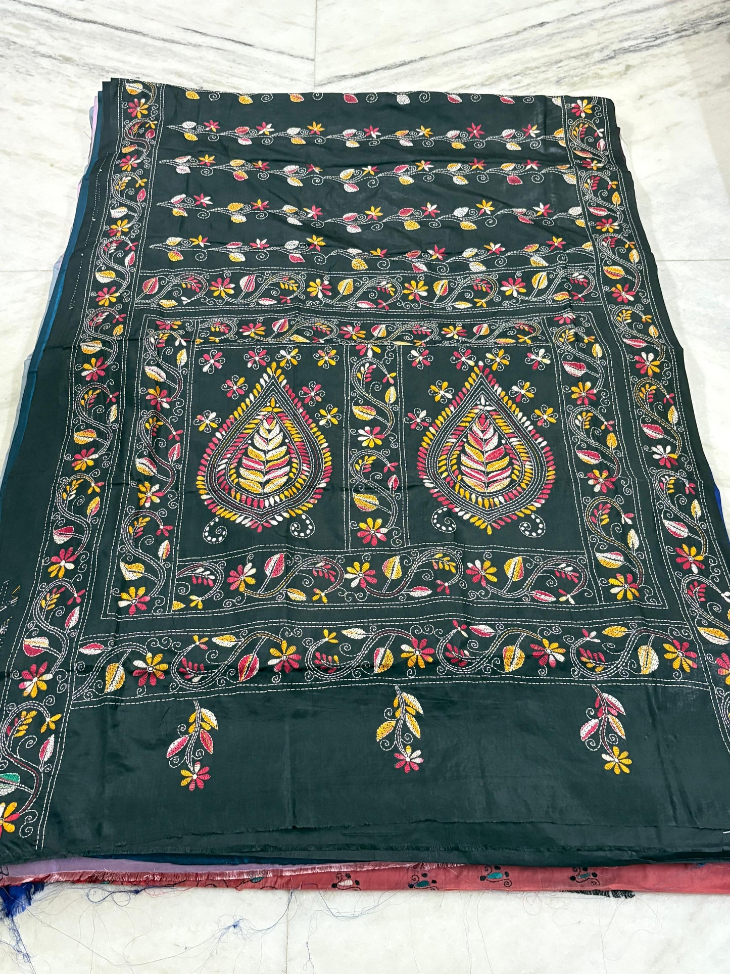 Blended Murshidabad Silk Hand Crafted Kantha Stitch Saree