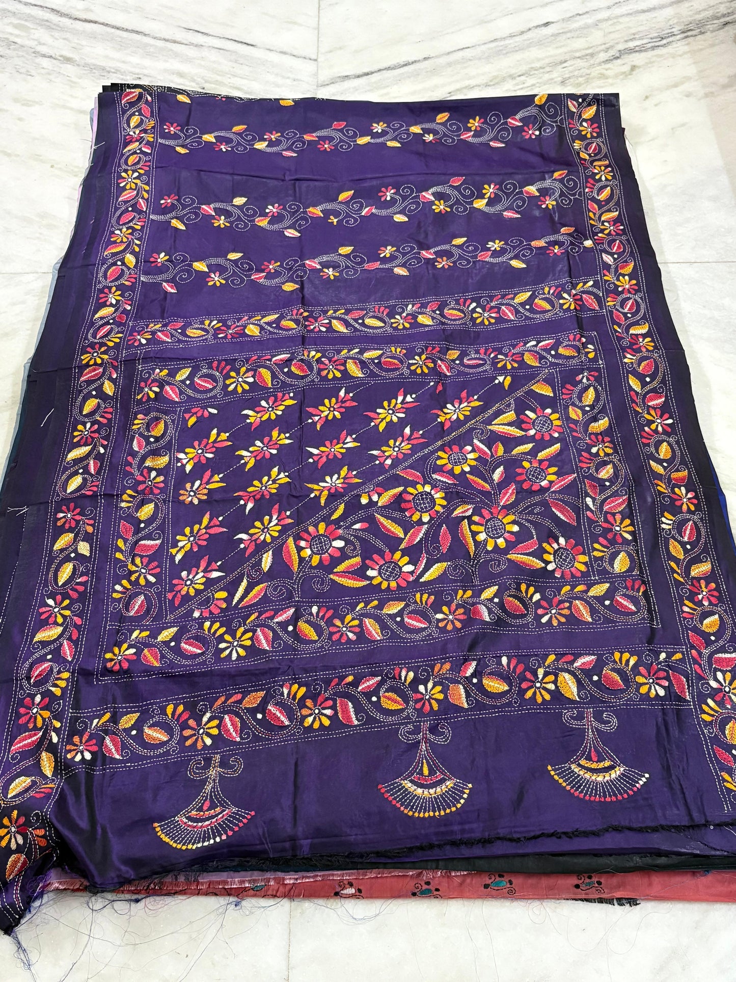 Blended Murshidabad Silk Hand Crafted Kantha Stitch Saree