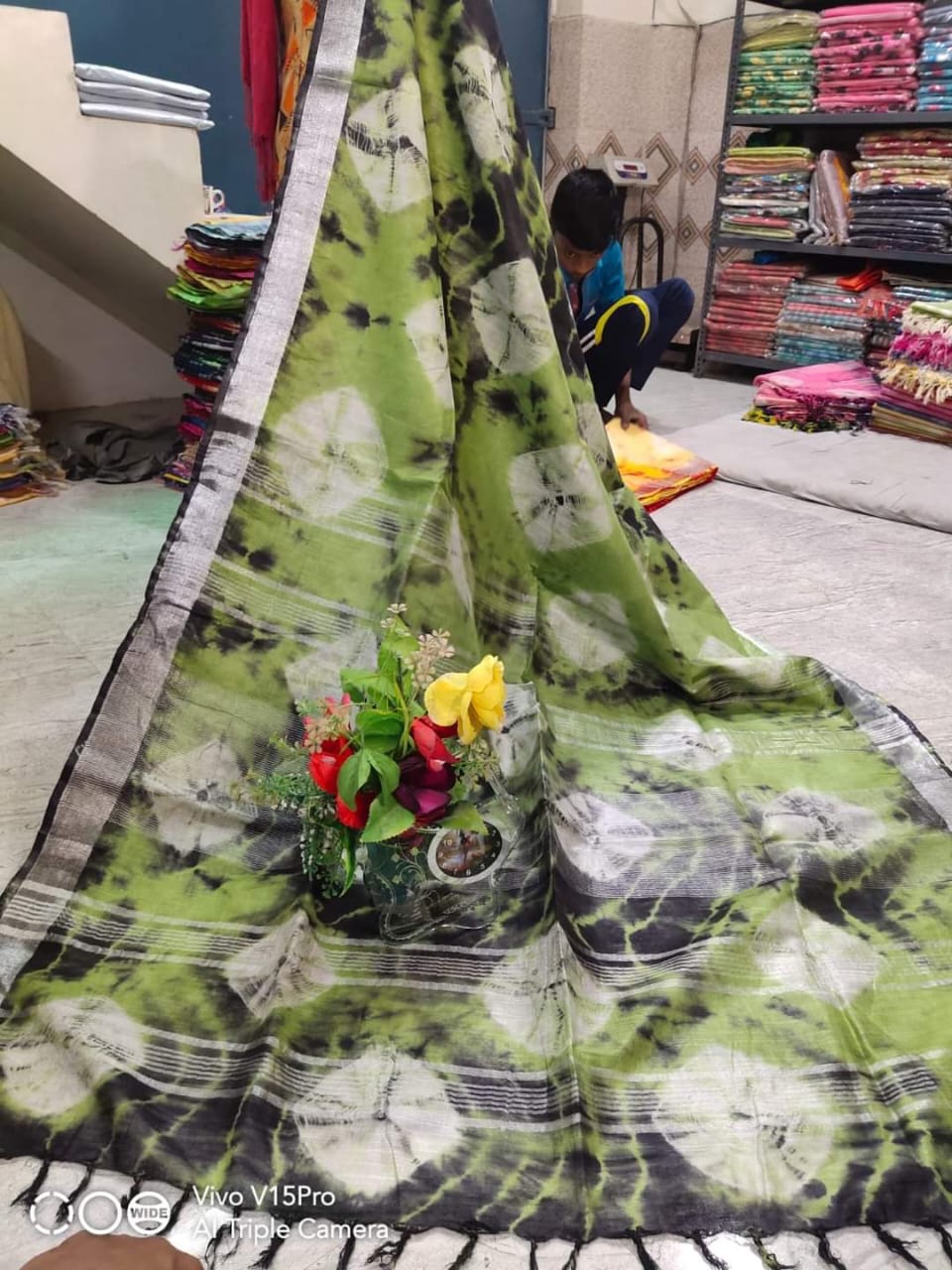 Handcrafted Shibori & Bandhani Technique Saree