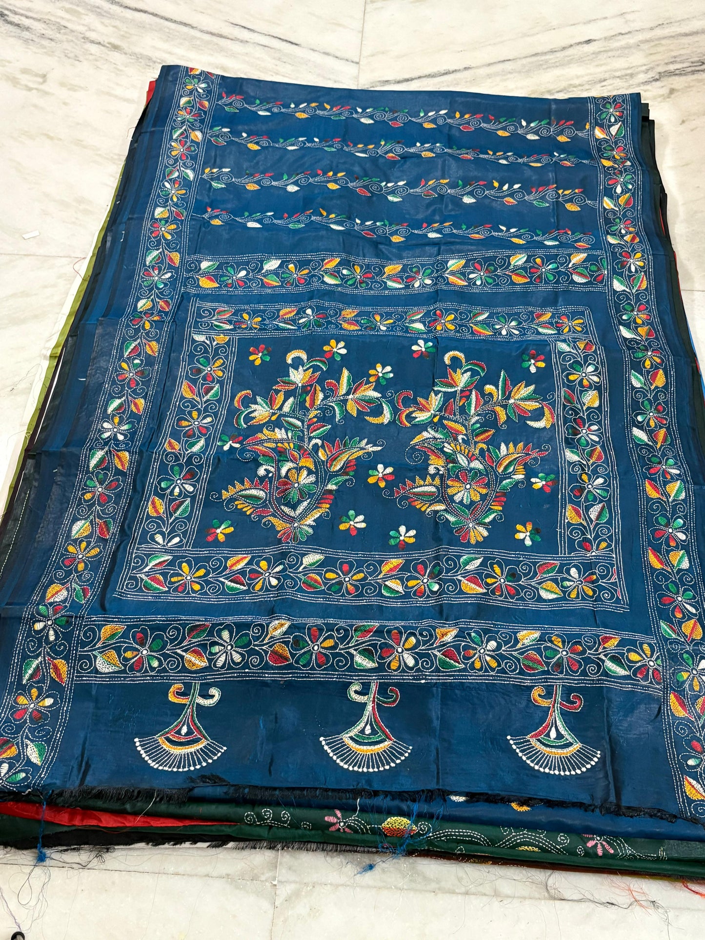 Blended Bangalore Silk Hand Crafted Kantha Stitch Saree