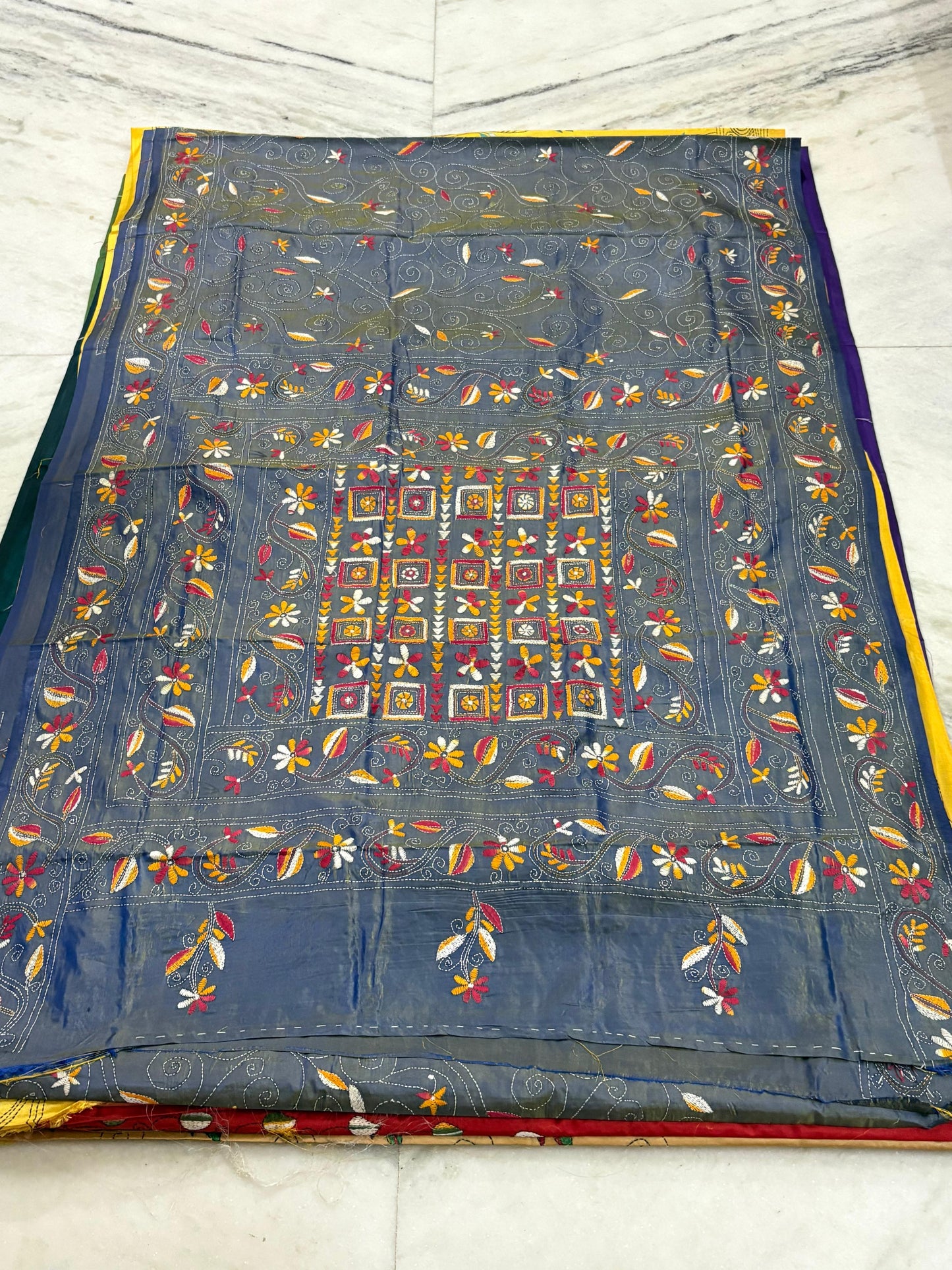 Blended Murshidabad Silk Hand Crafted Kantha Stitch Saree