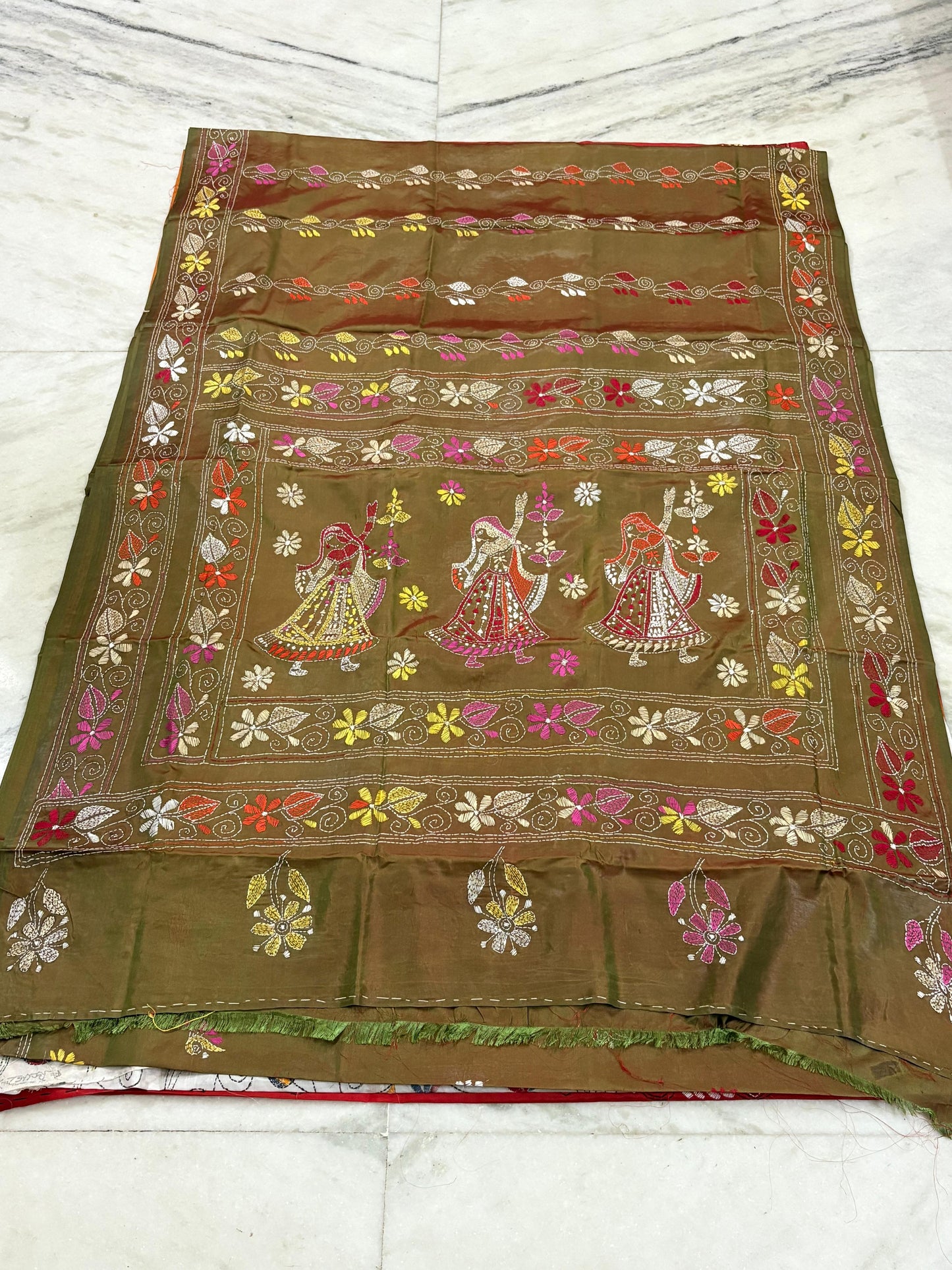 Blended Murshidabad Silk Hand Crafted Kantha Stitch Saree