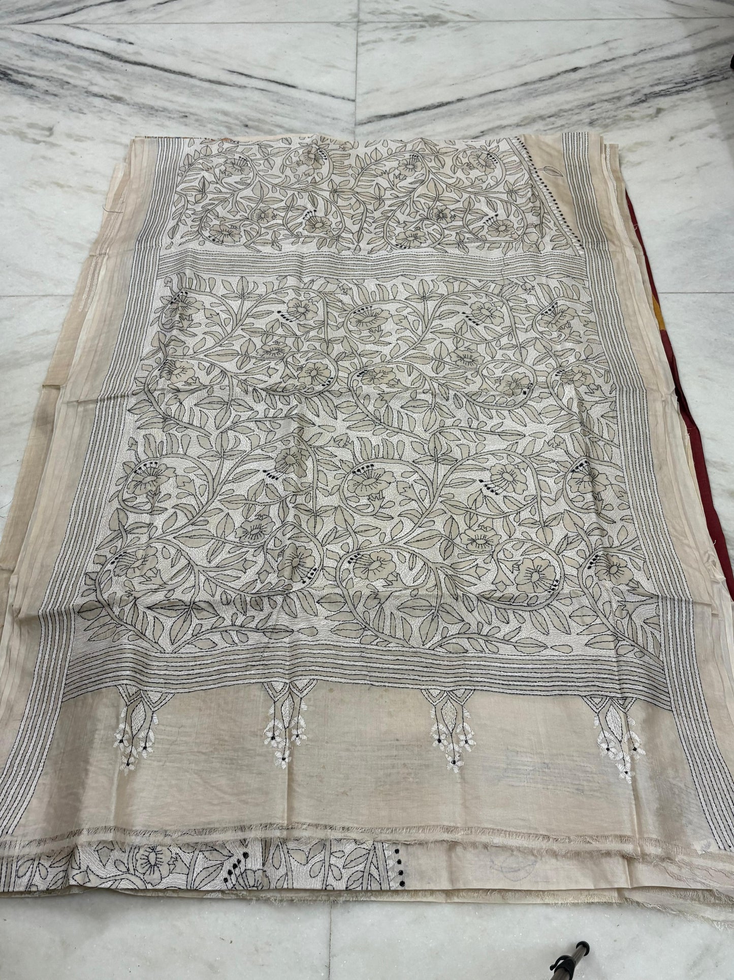 Pure Gachhi Tussar Handicrafts Kantha Stitch Saree