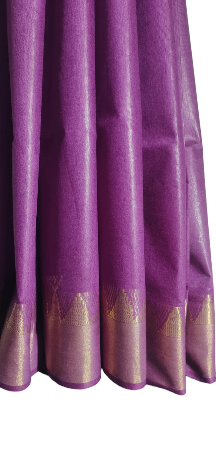 Temple Border Silk Blended Saree