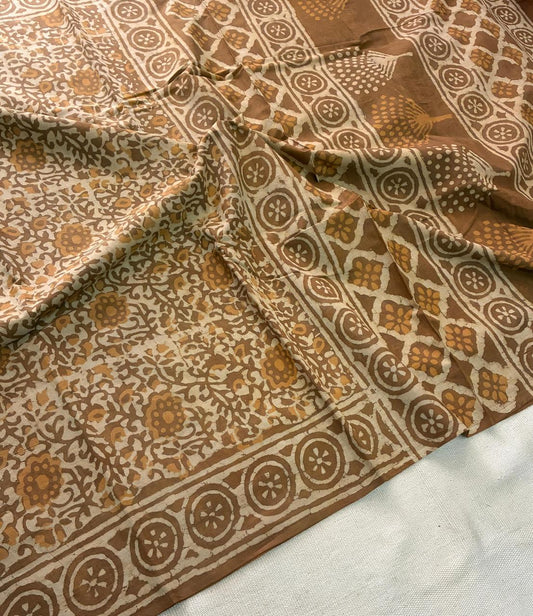 Hand Block Printing Saree In Mulmul Fabric