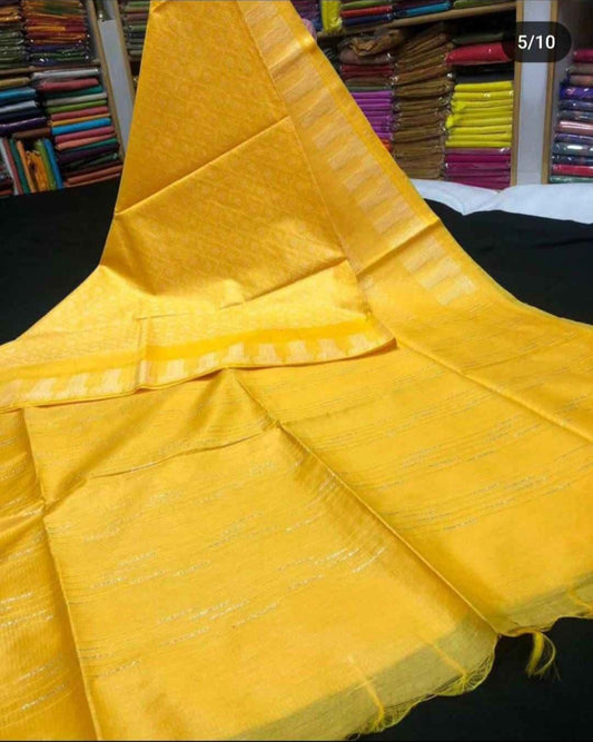 Katali Checks Silk Blended Saree