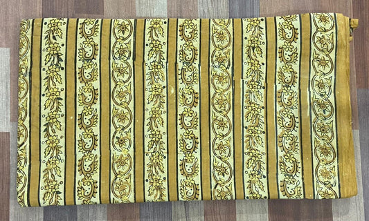 Hand Block Printing Fabric with Synthetic Colors