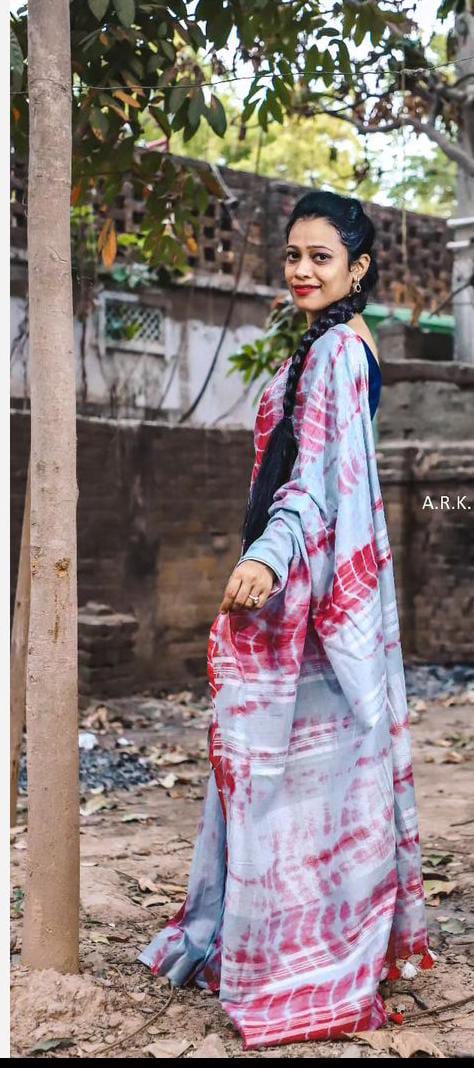 Handcrafted Shibori & Bandhani Technique Saree