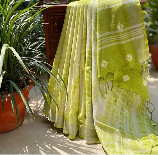 Handcrafted Shibori & Bandhani Technique Saree