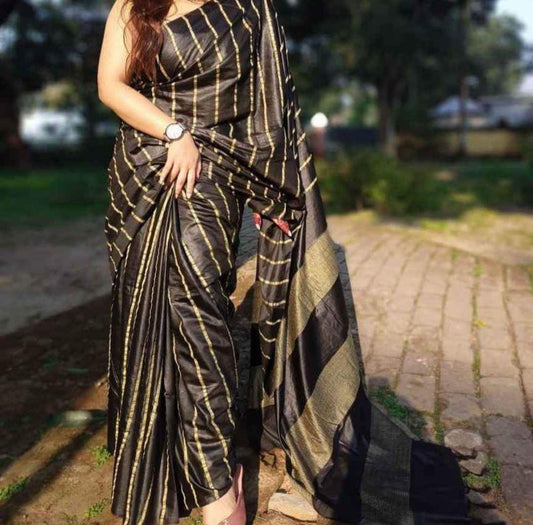 Stripe Checks Silk Blended Saree