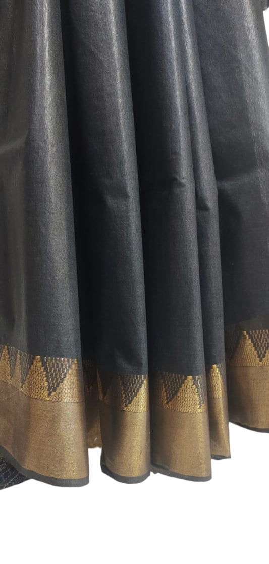 Temple Border Silk Blended Saree