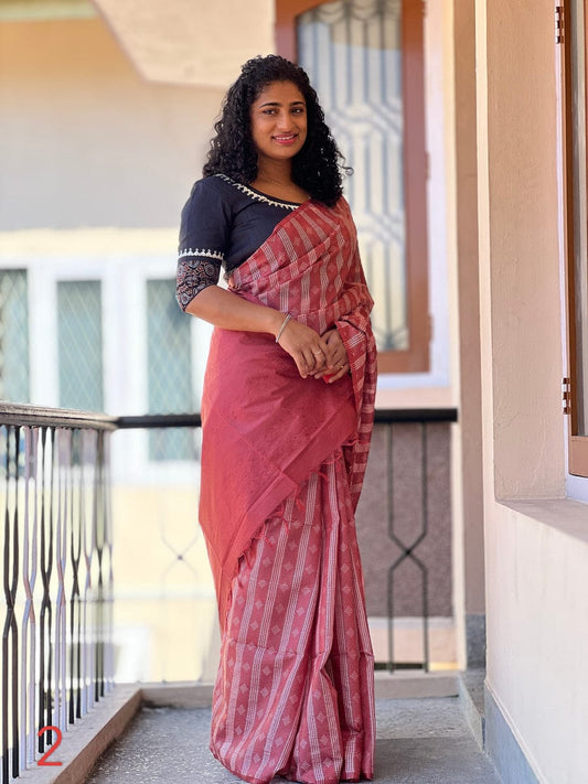 Mini Checks Silk Blended Saree